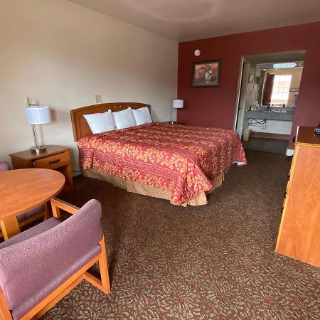 Travel Inn Lackland Sea World サンアントニオ エクステリア 写真