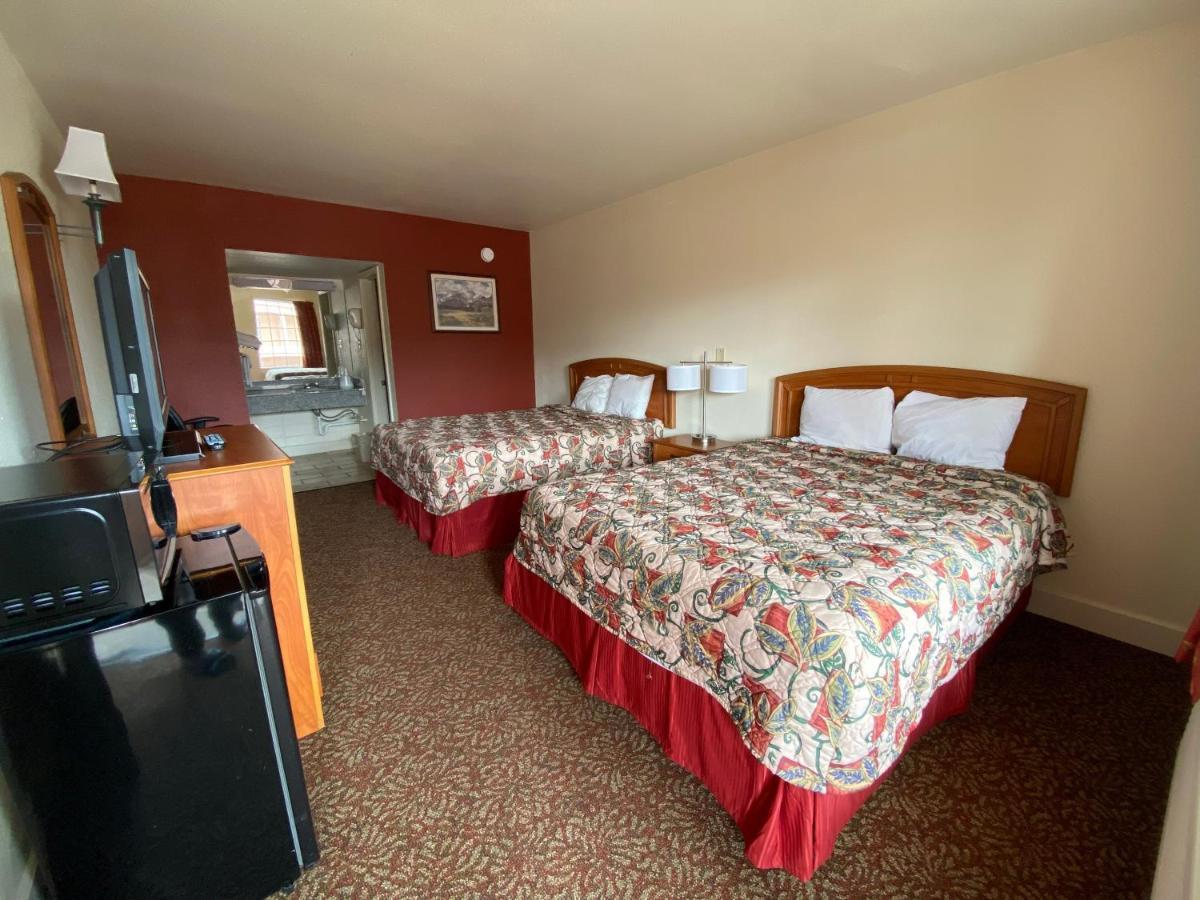 Travel Inn Lackland Sea World サンアントニオ エクステリア 写真