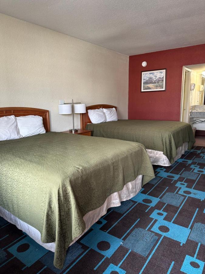 Travel Inn Lackland Sea World サンアントニオ エクステリア 写真